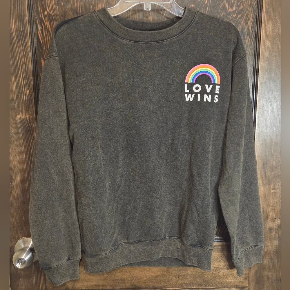 Freeze Black Crewneck Sweater with Rainbow